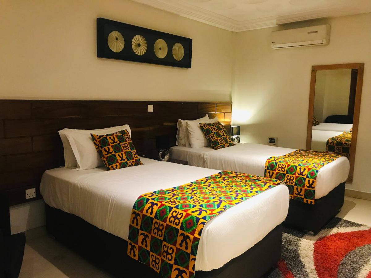 Airport West Hotel Accra Extérieur photo