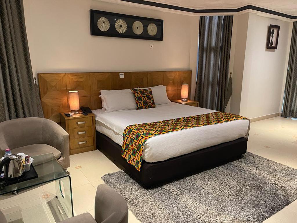 Airport West Hotel Accra Extérieur photo