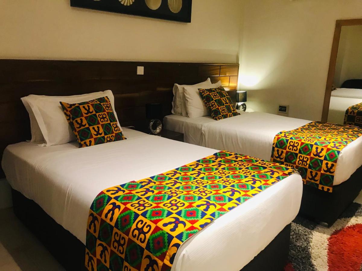 Airport West Hotel Accra Extérieur photo