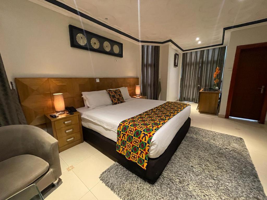 Airport West Hotel Accra Extérieur photo
