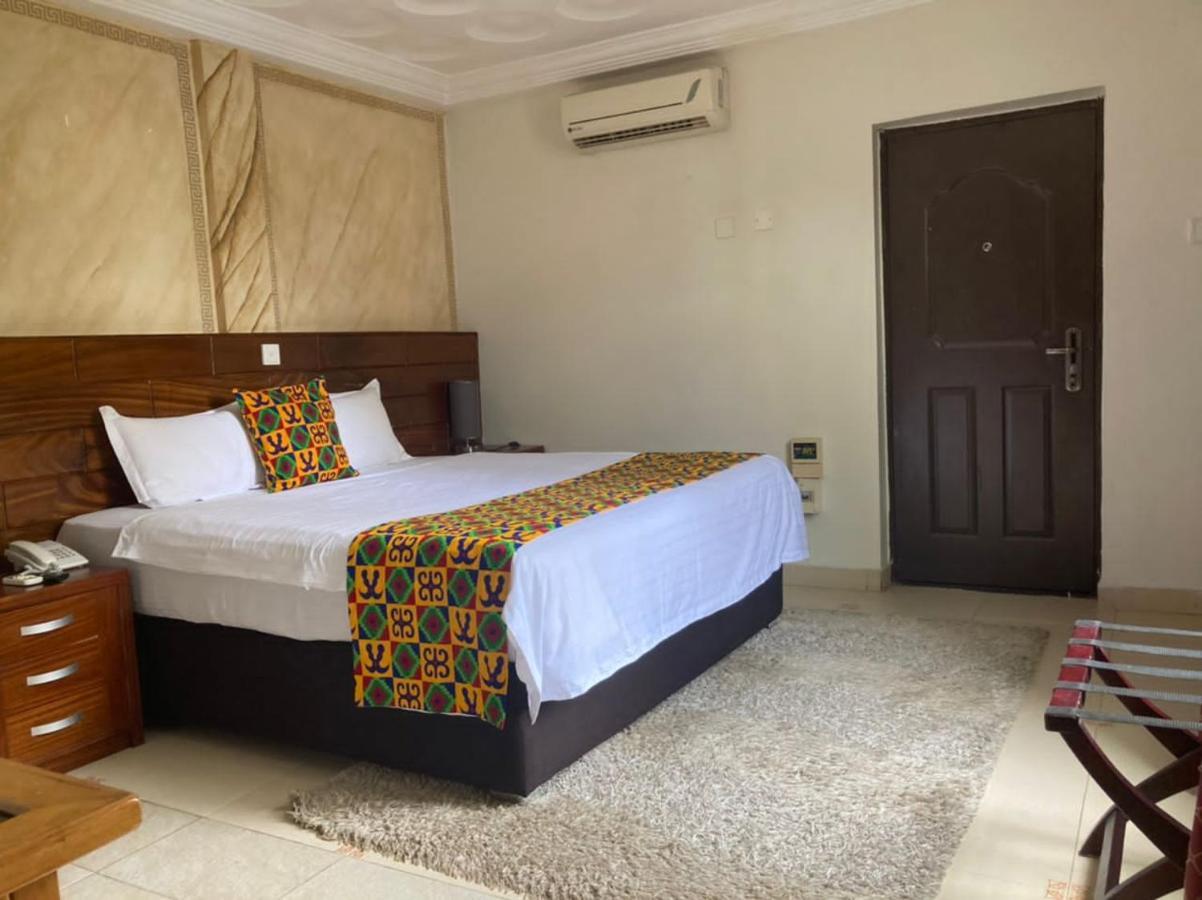 Airport West Hotel Accra Extérieur photo