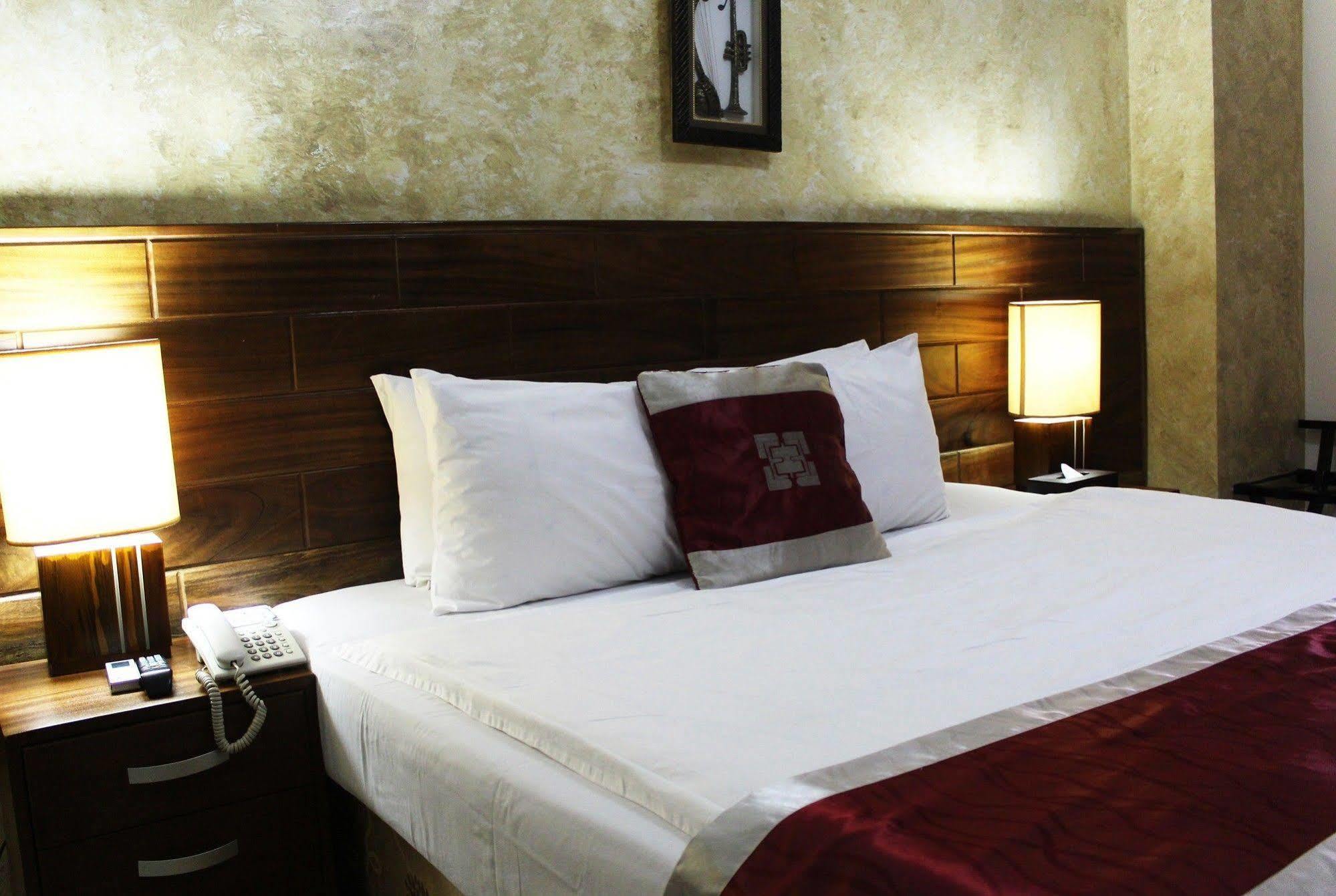 Airport West Hotel Accra Extérieur photo
