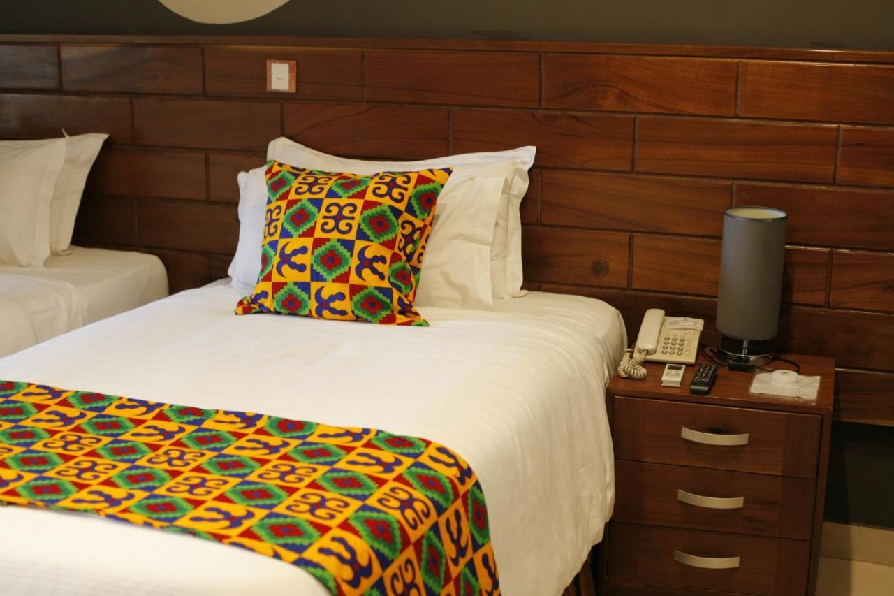 Airport West Hotel Accra Extérieur photo