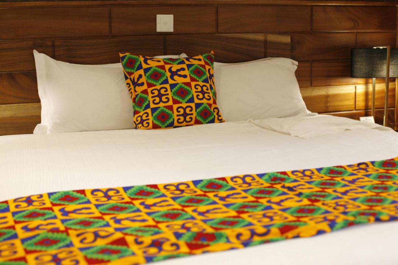 Airport West Hotel Accra Extérieur photo